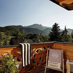 11 Folk & Design *** Zakopane