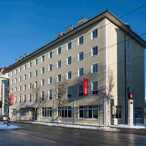 hotellátogatás