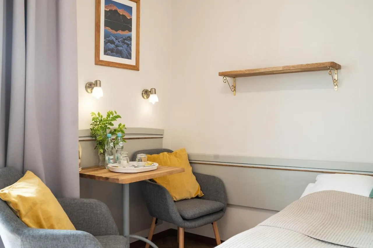 Willa Iskra Zakopane Bed & Breakfast